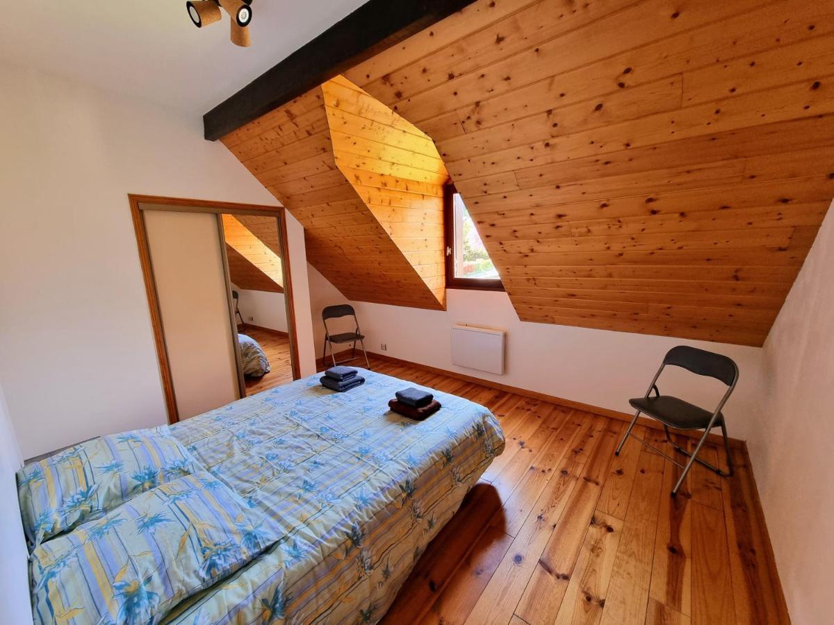 Villa Grande Avec Jardin Privatif - Bagneres De Luchon
